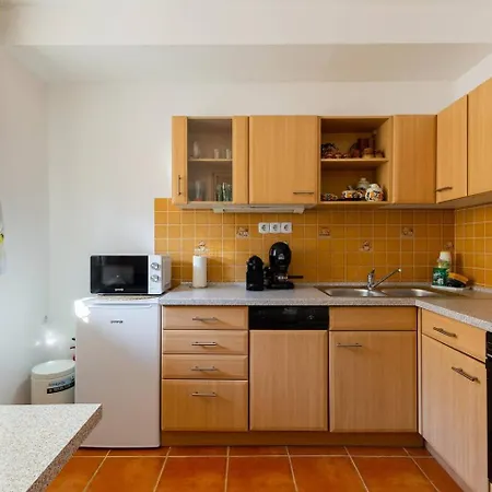 Flat White Apartment Budapest