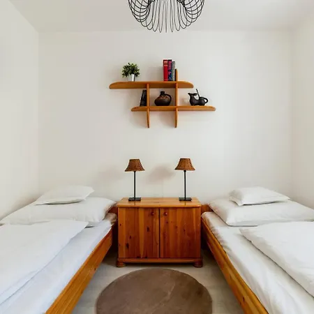 Flat White * Budapešť